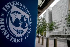 World Economic Growth Projections by the IMF