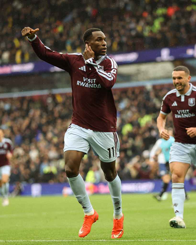 Aston Villa 2-1 Manchester City: Nicolas Jackson's brace land first Premier League defeat on Maresca's Cityzens 2 Senegalese striker, Nicolas Jackson, celebrates after scoring for Aston Villa in the Premier League 2026/27 match against Manchester City at Villa Park on Saturday 24 October, 2026